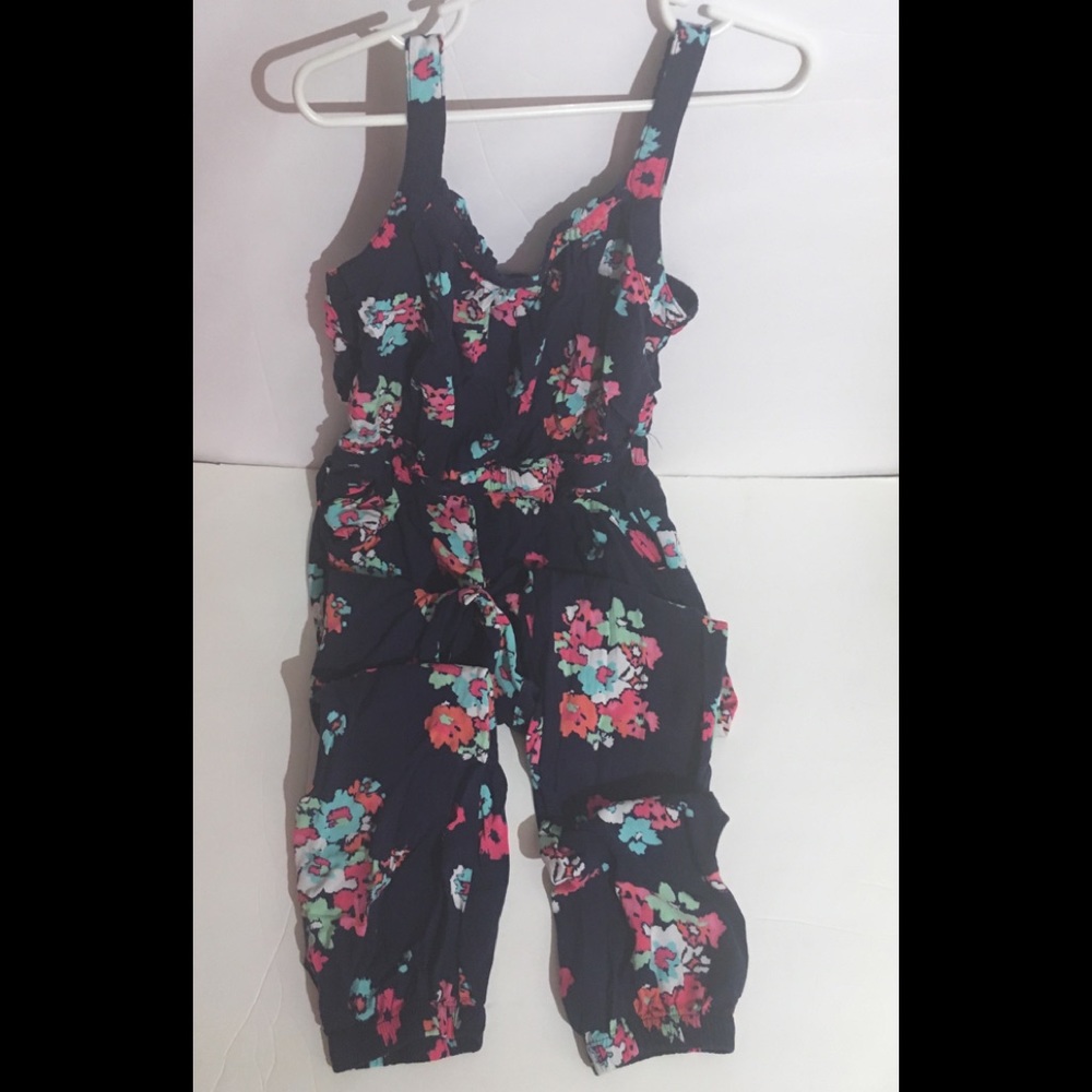 Cute floral jumpsuit
